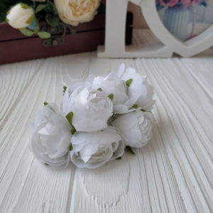 букет пионовид роза ткань белый